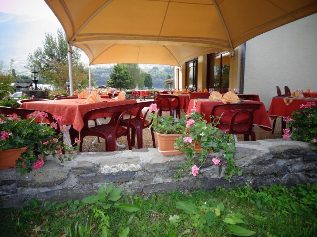 Hôtel Le Sainte Hélène Esterno foto