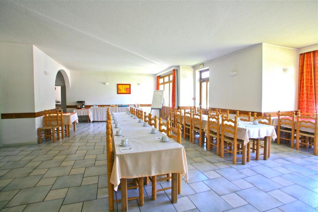 Hôtel Le Sainte Hélène Esterno foto